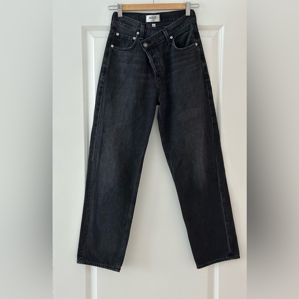 AGOLDE
Criss Cross Upsized
Color:savage
Condition: like new